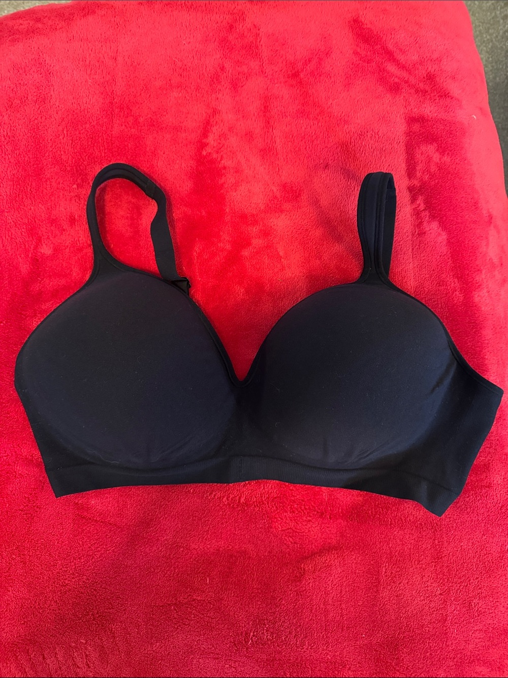 Everyday Black Seamless T-Shirt Bra - Smooth Support